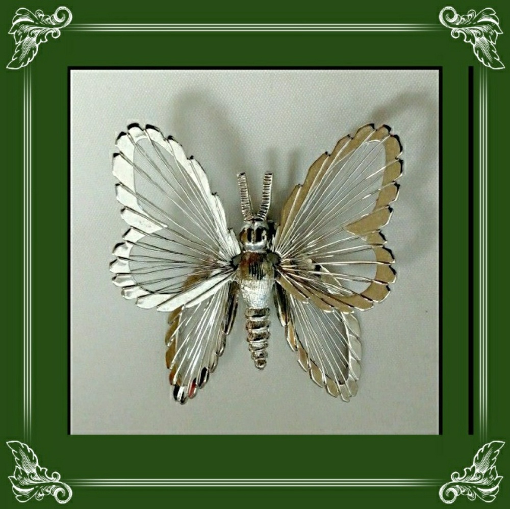 Silver Tone Wire Winged Butterfly Brooch
